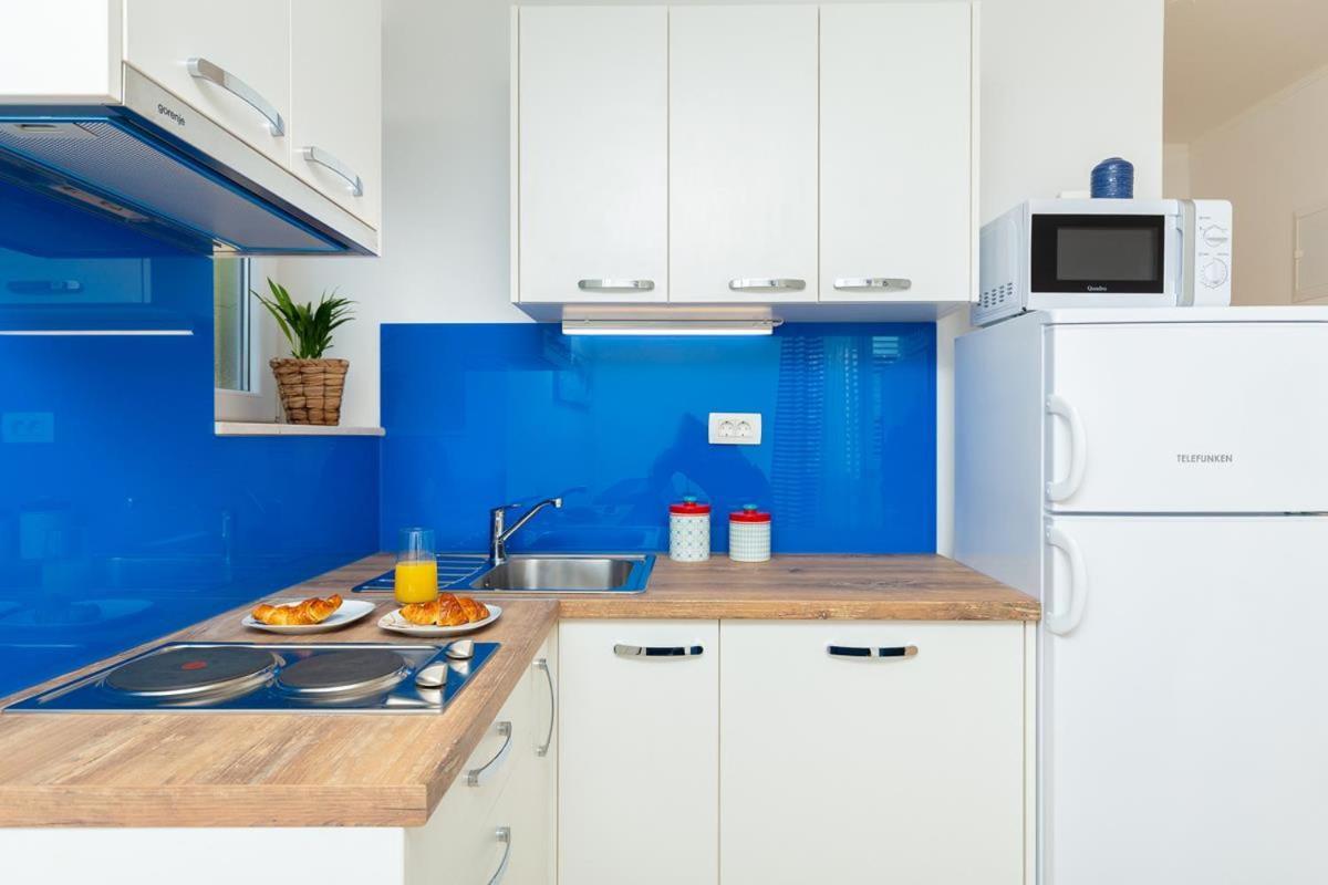 Apartments Red And Blue Mlini Εξωτερικό φωτογραφία