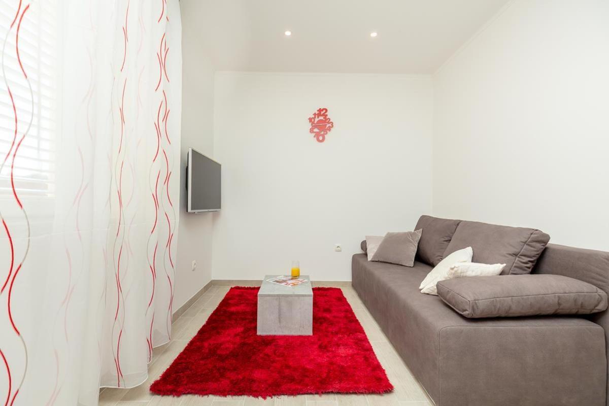 Apartments Red And Blue Mlini Εξωτερικό φωτογραφία